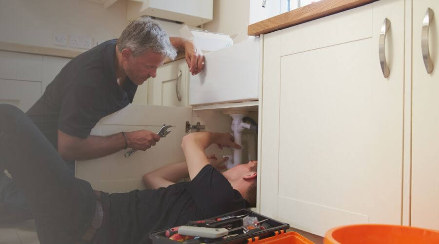 Professional burst pipe repair services in Mount Sterling, IL